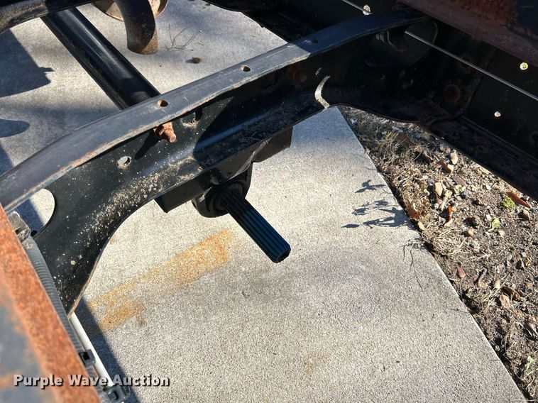 image for item NE9640 2007 Ford LCF  truck cab and chassis