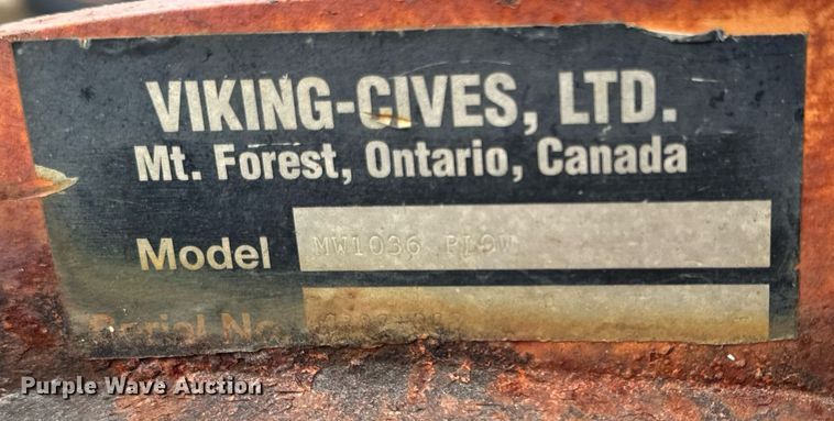 image for item NM9113 Spreader & snow plow