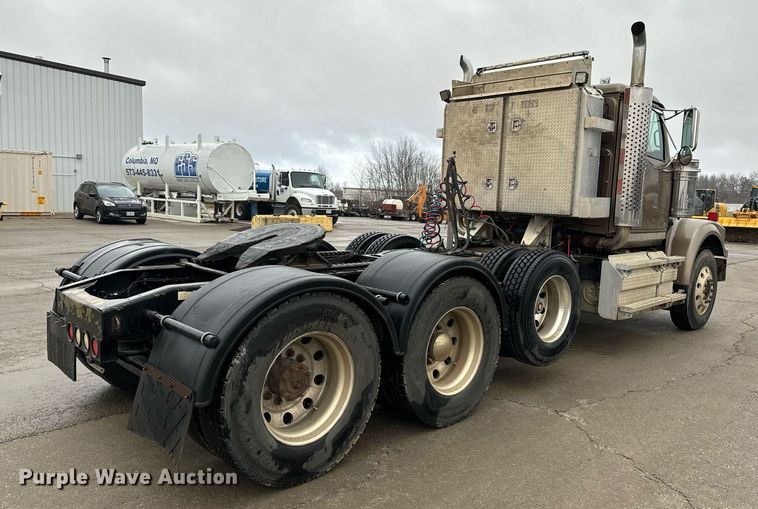 image for item NM9130 2012 Western Star 4900FA  semi truck