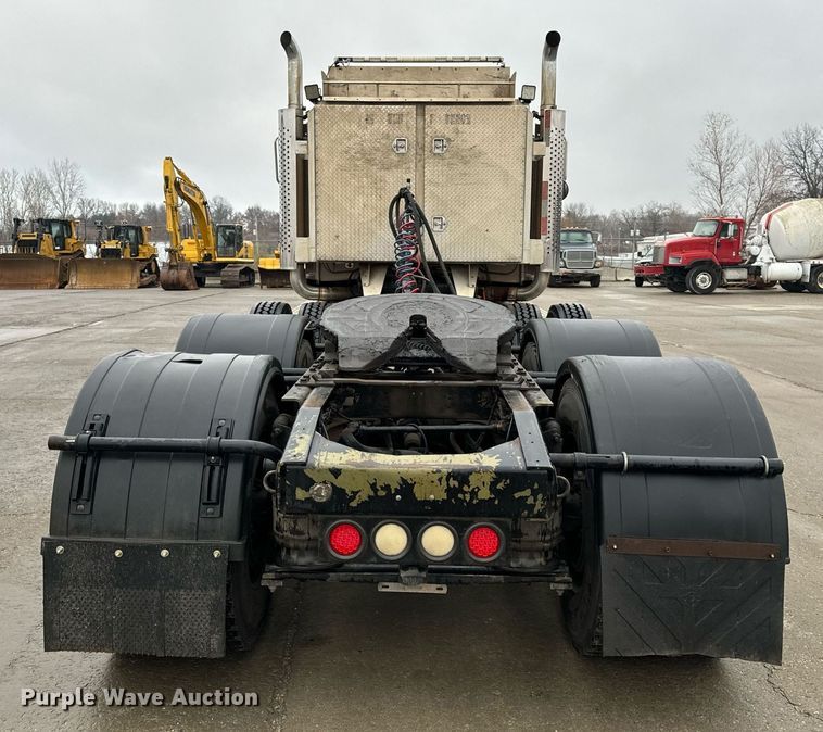 image for item NM9130 2012 Western Star 4900FA  semi truck