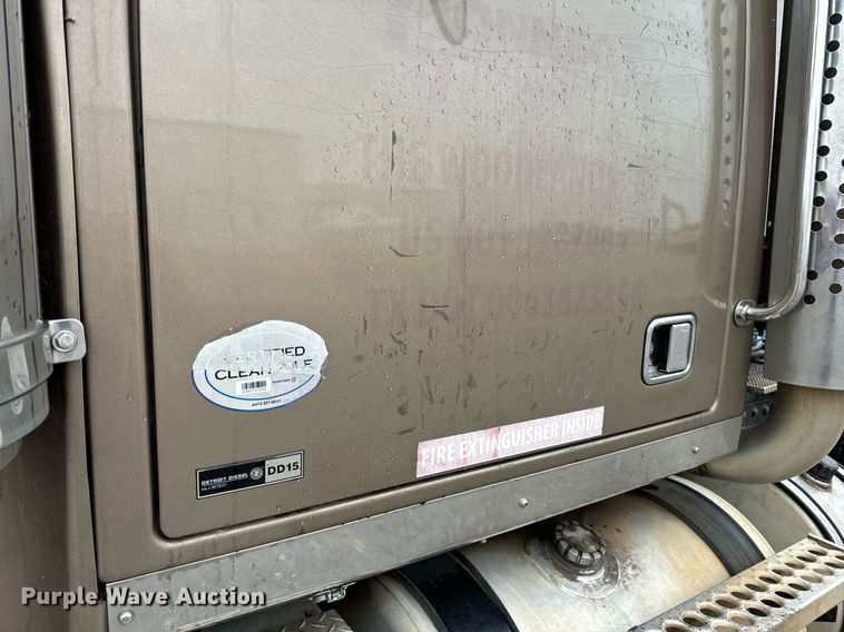 image for item NM9130 2012 Western Star 4900FA  semi truck