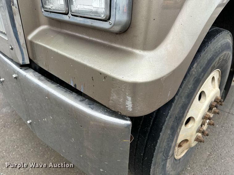 image for item NM9130 2012 Western Star 4900FA  semi truck