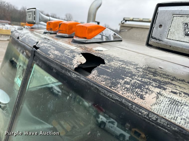 image for item NM9130 2012 Western Star 4900FA  semi truck