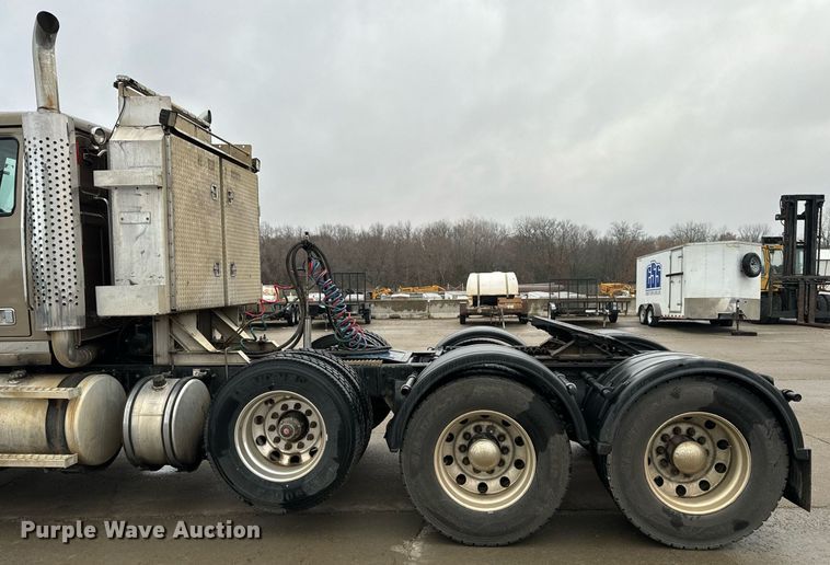 image for item NM9130 2012 Western Star 4900FA  semi truck