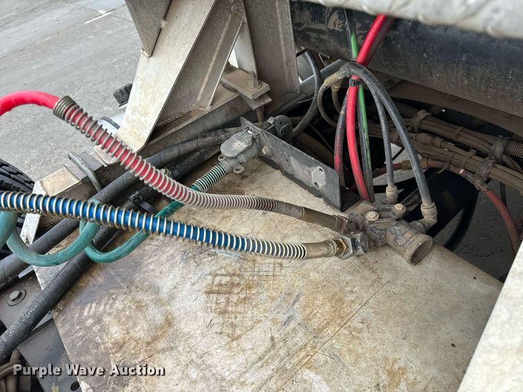 image for item NM9130 2012 Western Star 4900FA  semi truck