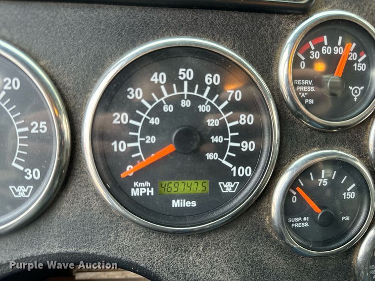 image for item NM9130 2012 Western Star 4900FA  semi truck