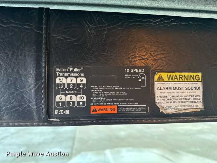 image for item NM9130 2012 Western Star 4900FA  semi truck