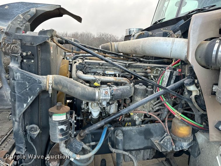 image for item NM9130 2012 Western Star 4900FA  semi truck