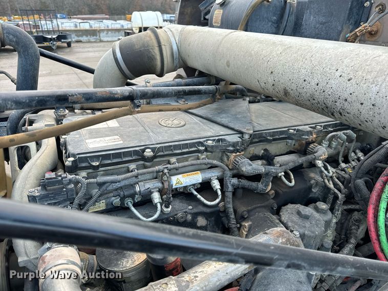 image for item NM9130 2012 Western Star 4900FA  semi truck