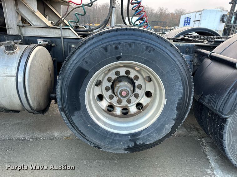 image for item NM9130 2012 Western Star 4900FA  semi truck