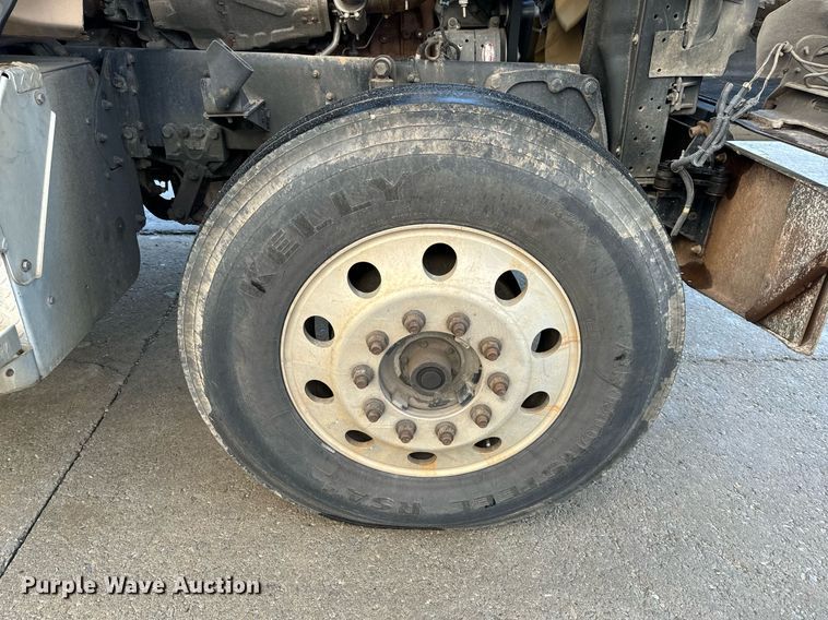 image for item NM9130 2012 Western Star 4900FA  semi truck