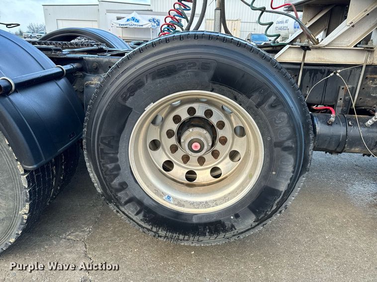 image for item NM9130 2012 Western Star 4900FA  semi truck