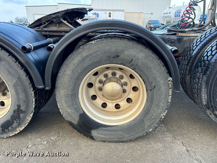 image for item NM9130 2012 Western Star 4900FA  semi truck