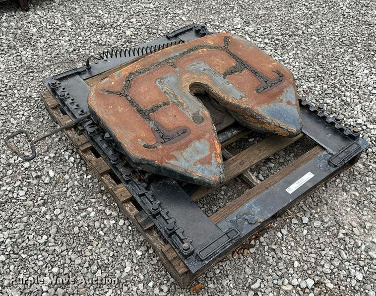 image for item NM9141 Fontain  fifth wheel plate