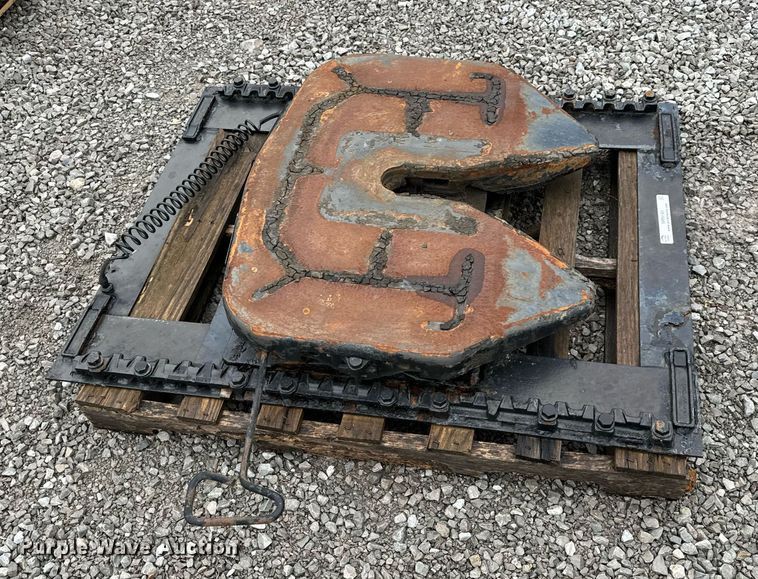 image for item NM9141 Fontain  fifth wheel plate