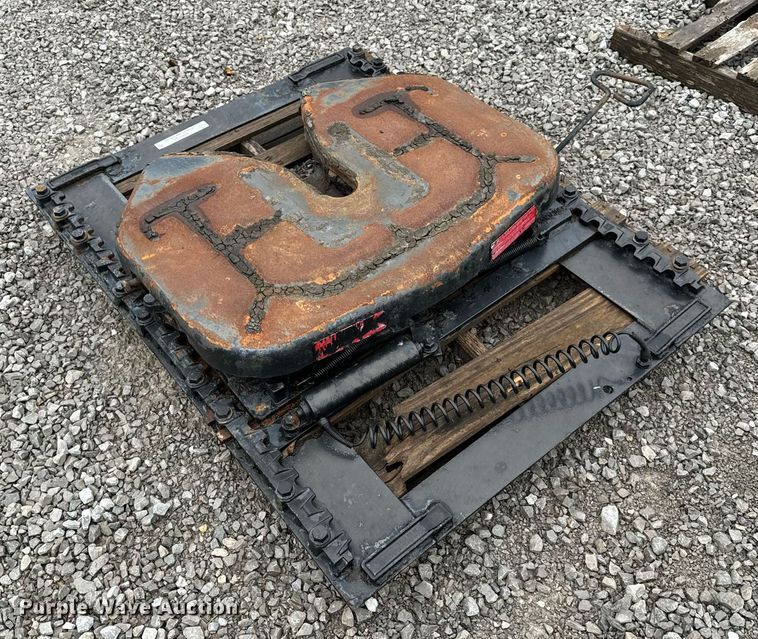 image for item NM9141 Fontain  fifth wheel plate