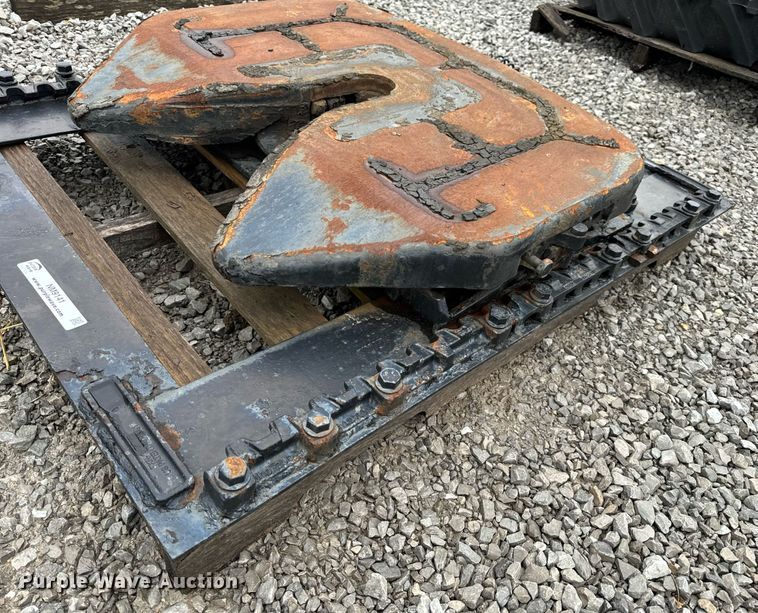 image for item NM9141 Fontain  fifth wheel plate