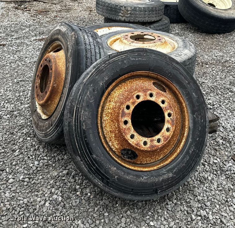 image for item NM9143 Wheels & tires