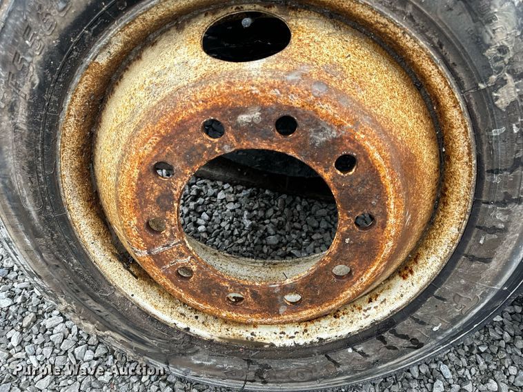 image for item NM9143 Wheels & tires