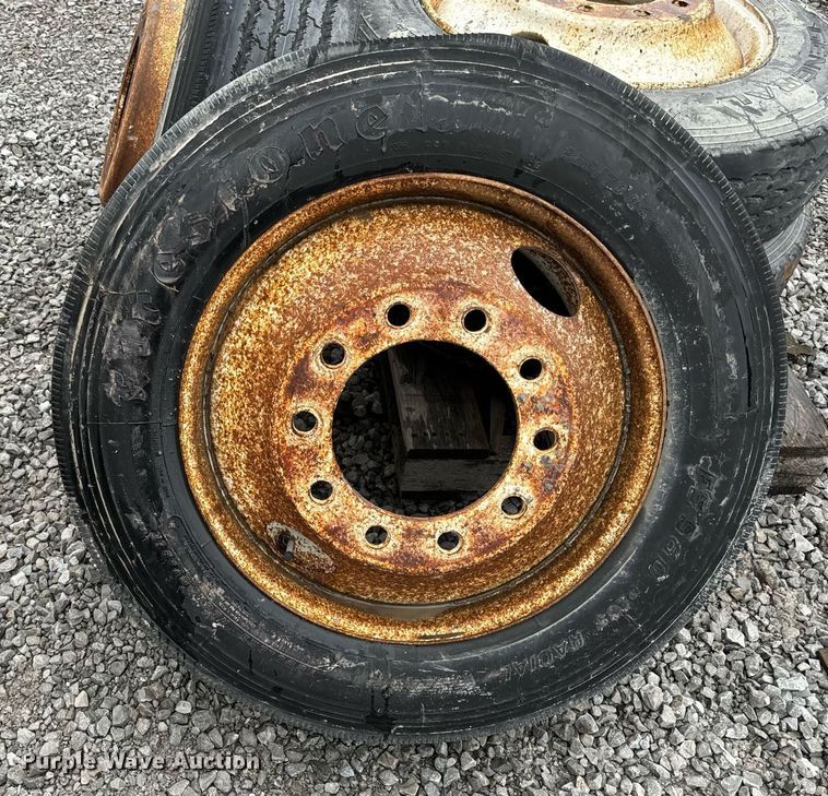 image for item NM9143 Wheels & tires