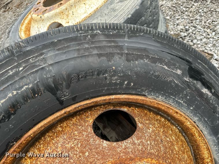 image for item NM9143 Wheels & tires