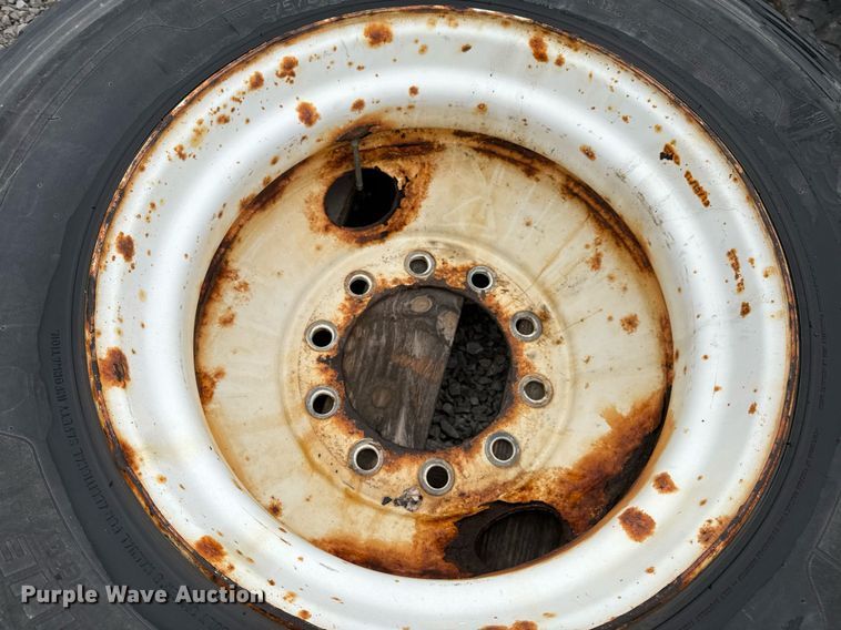 image for item NM9143 Wheels & tires