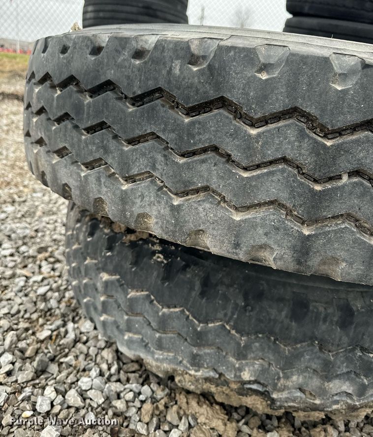 image for item NM9143 Wheels & tires