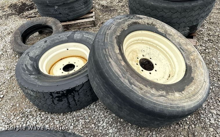 image for item NM9143 Wheels & tires