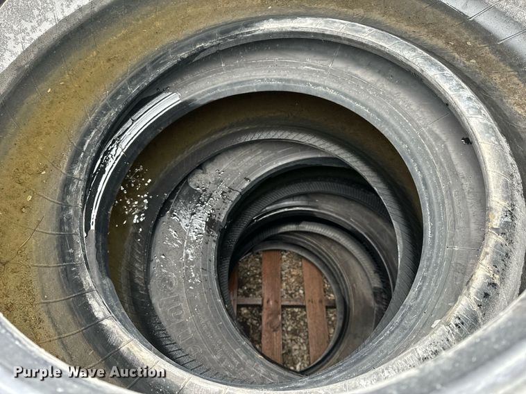 image for item NM9143 Wheels & tires