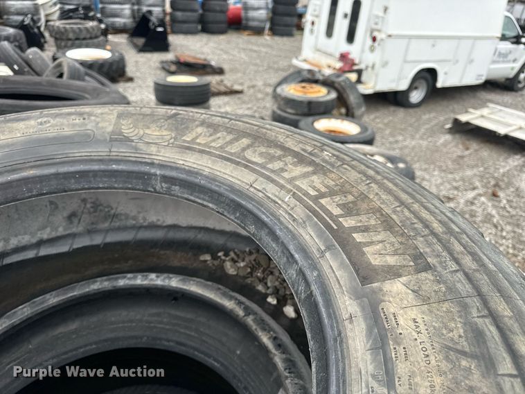 image for item NM9143 Wheels & tires