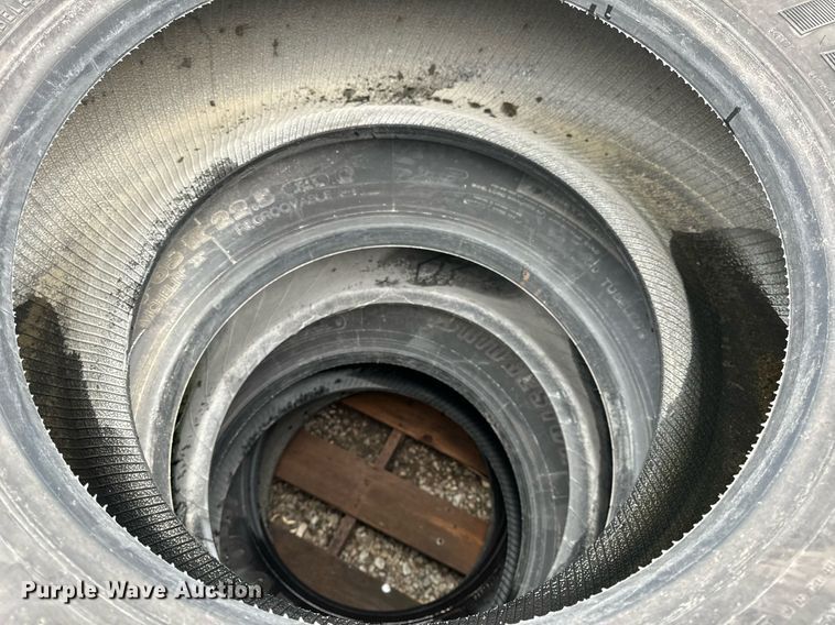 image for item NM9143 Wheels & tires