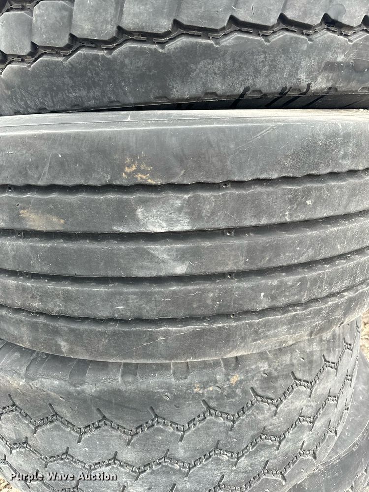 image for item NM9143 Wheels & tires