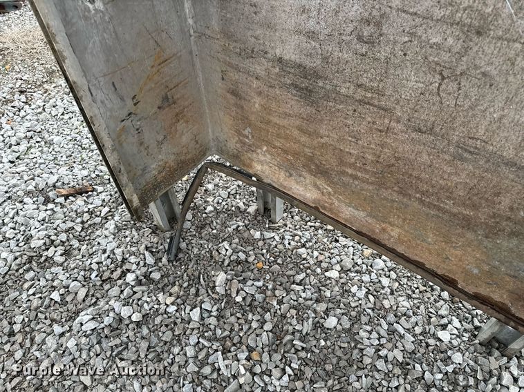 image for item NM9145 East  aluminum headache rack