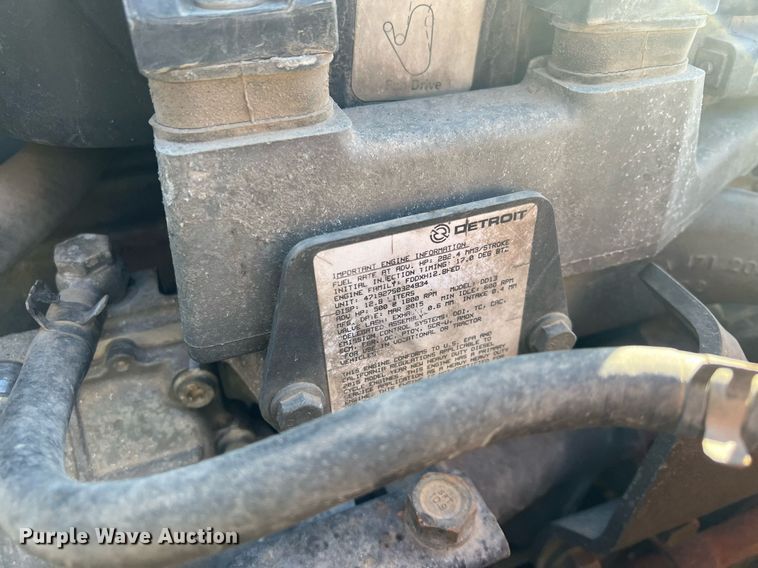 image for item NN9311 2016 Freightliner Cascadia  semi truck