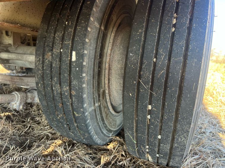 image for item NN9313 1997 Holden HLB 36225  equipment trailer