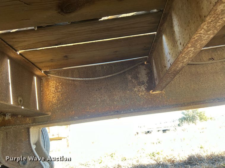 image for item NN9313 1997 Holden HLB 36225  equipment trailer