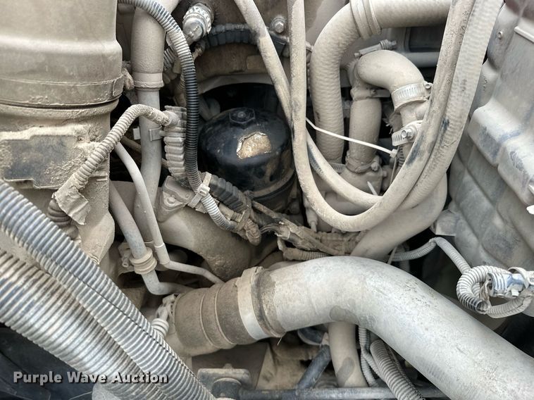 image for item NO9418 2013 International ProStar Plus  semi truck