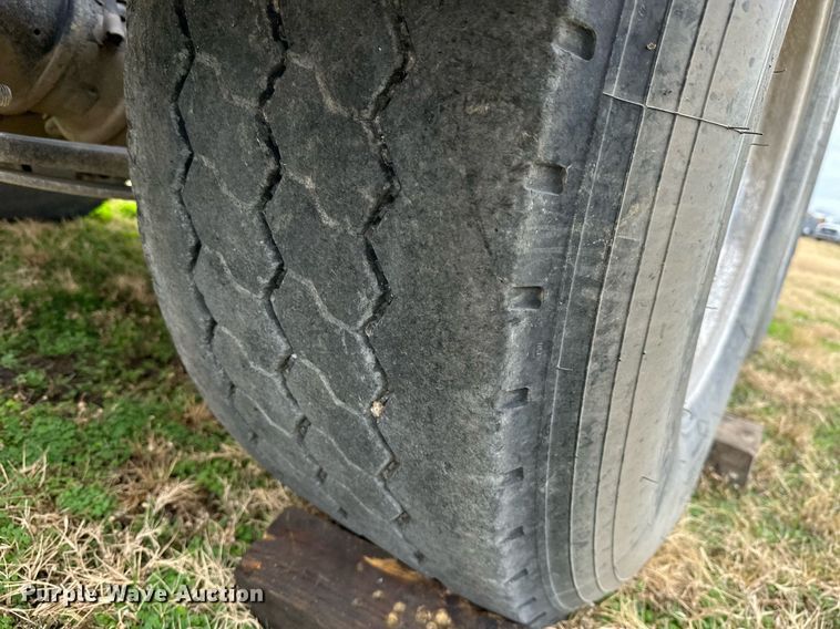 image for item NO9418 2013 International ProStar Plus  semi truck