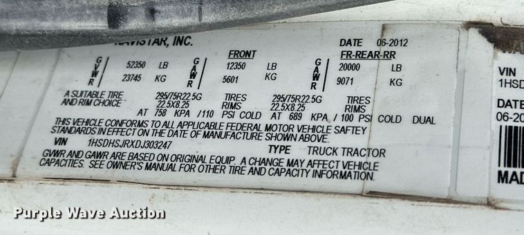 image for item NO9418 2013 International ProStar Plus  semi truck