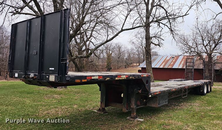 image for item NP9275 1979  drop deck trailer