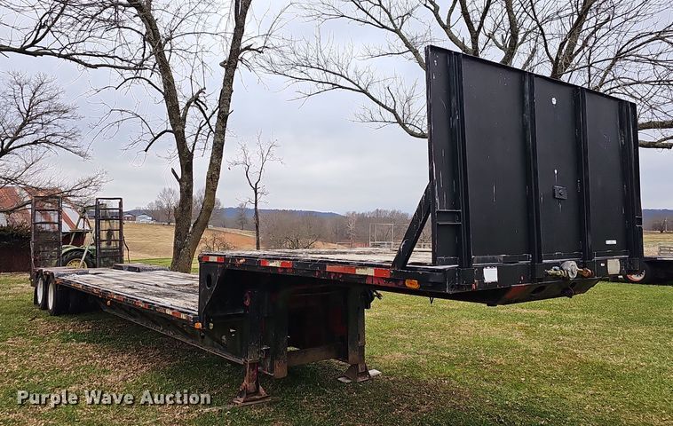 image for item NP9275 1979  drop deck trailer
