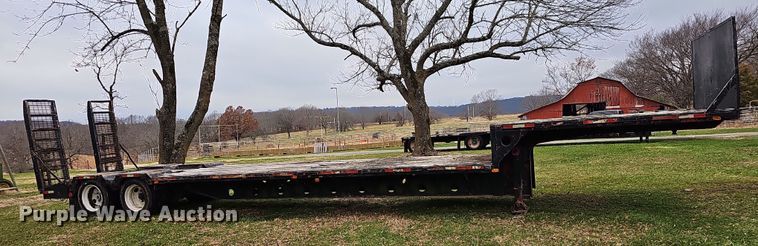 image for item NP9275 1979  drop deck trailer