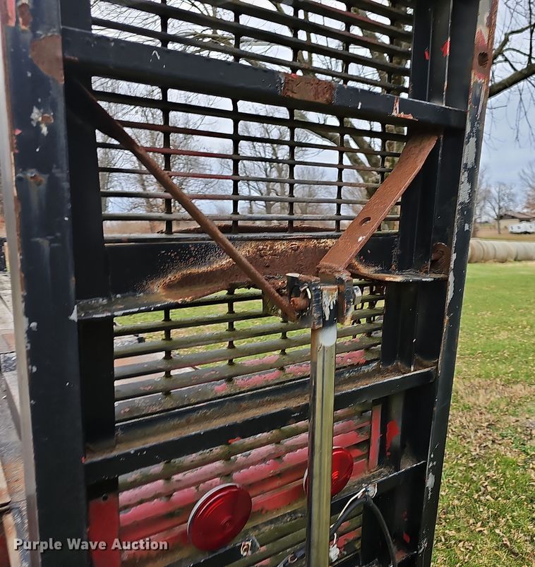 image for item NP9275 1979  drop deck trailer