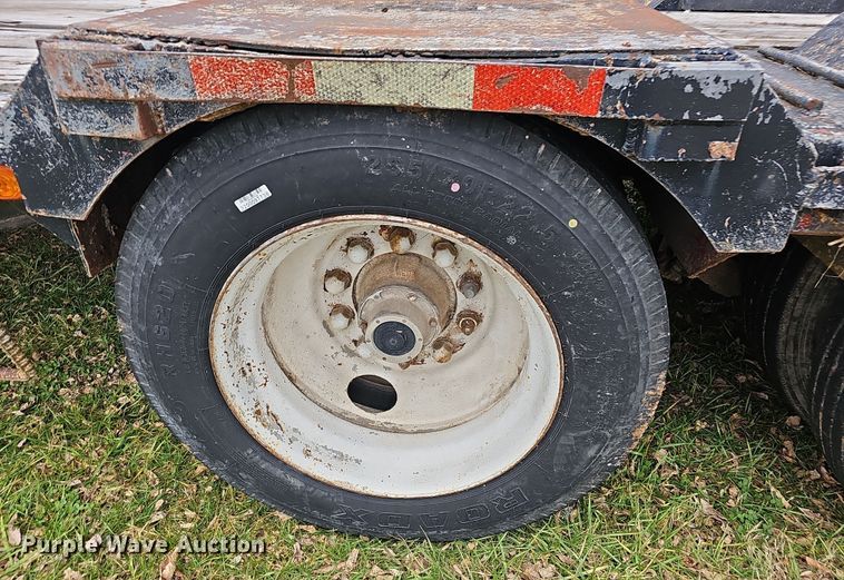 image for item NP9275 1979  drop deck trailer