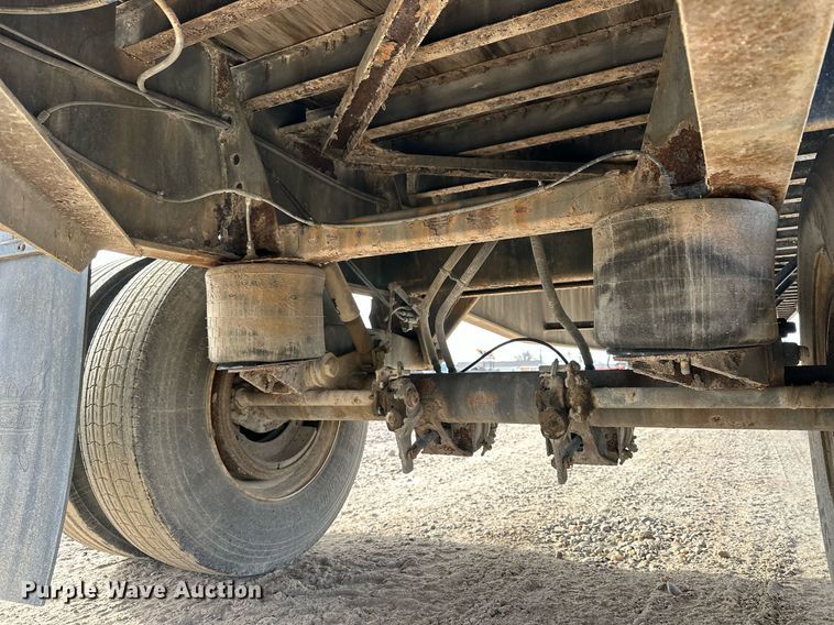 image for item NS9071 1998 Wabash  flatbed trailer