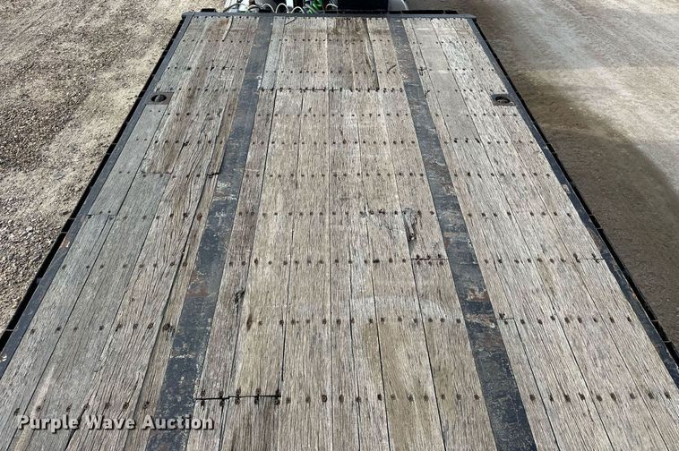 image for item NS9071 1998 Wabash  flatbed trailer