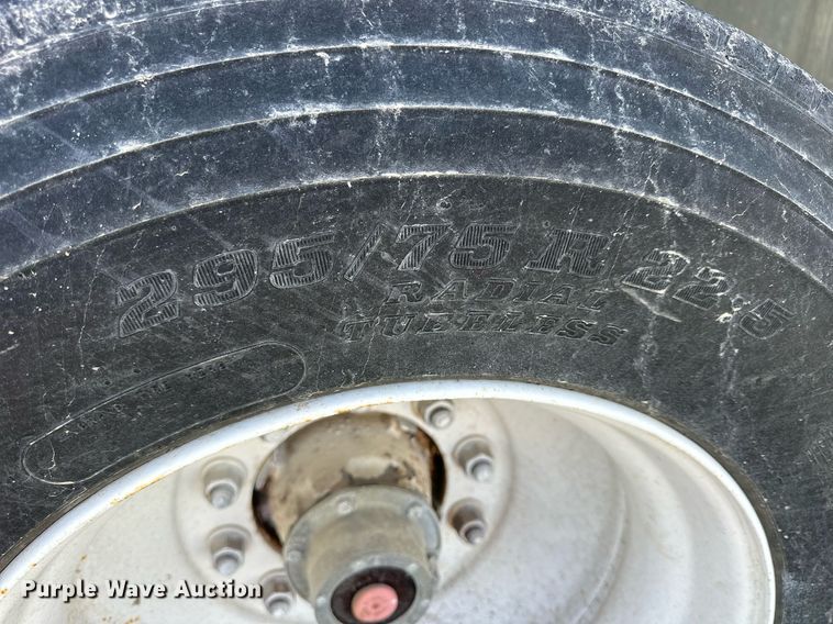 image for item NS9071 1998 Wabash  flatbed trailer