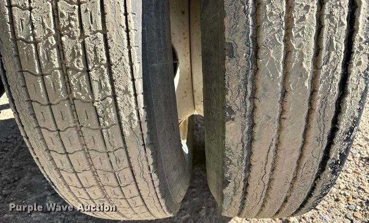 image for item NS9071 1998 Wabash  flatbed trailer