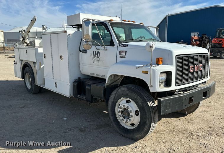 image for item NS9072 2000 GMC C7500  utility / service truck