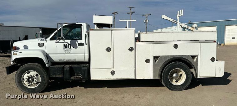 image for item NS9072 2000 GMC C7500  utility / service truck